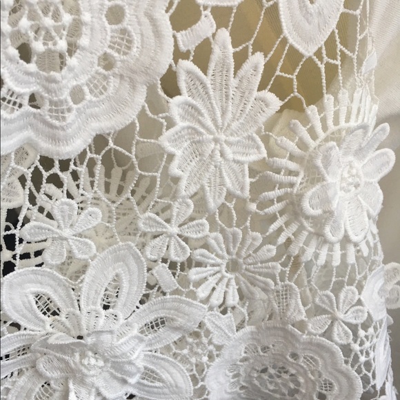 Astrid White Lace Sleeve Top - Picture 6 of 6